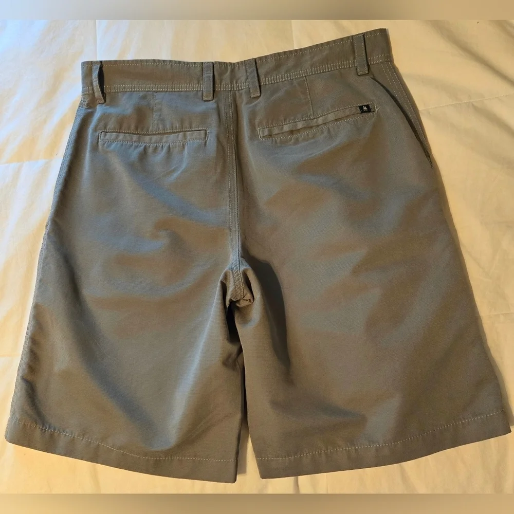 NWOT | G.H. Bass & Co. | Men's Explorer Performance Short | Olive Green | 32
